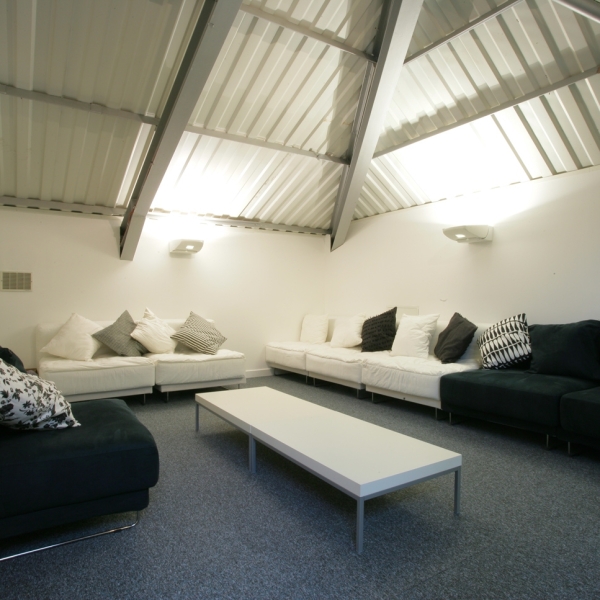 Advertising agency relocation &amp; refurbishment