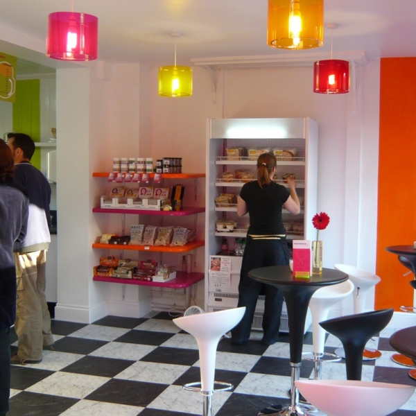 City centre juice and coffee bar on Pulteney Bridge, Bath