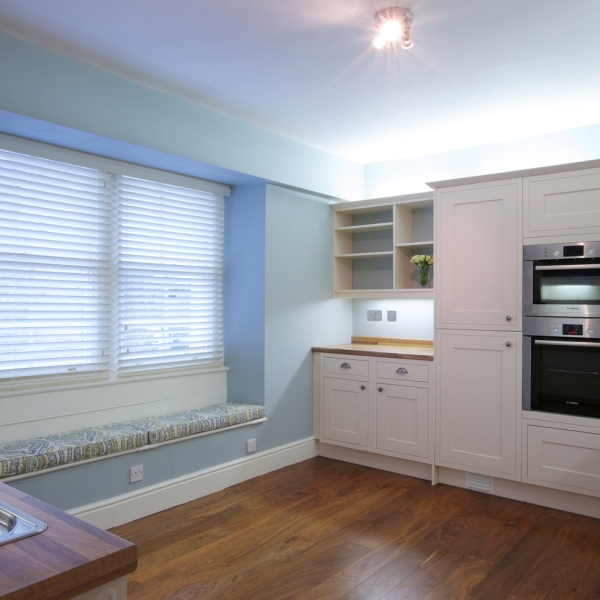 Modern and light kitchen