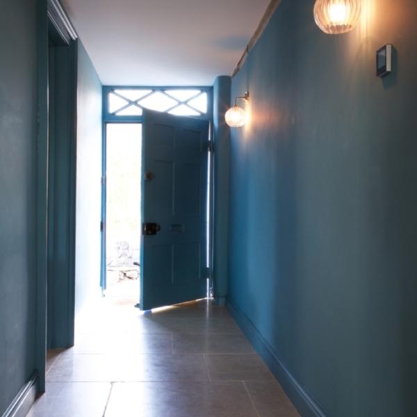 Renovated Cotswold Farmhouse