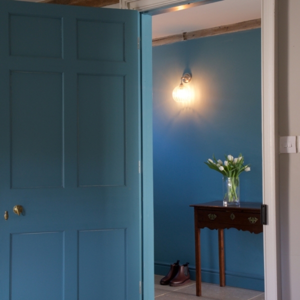 Renovated Cotswold Farmhouse