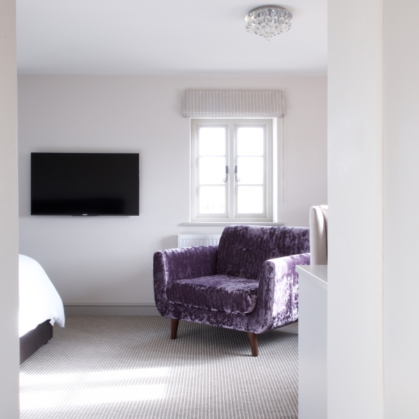 Renovated Cotswold Farmhouse