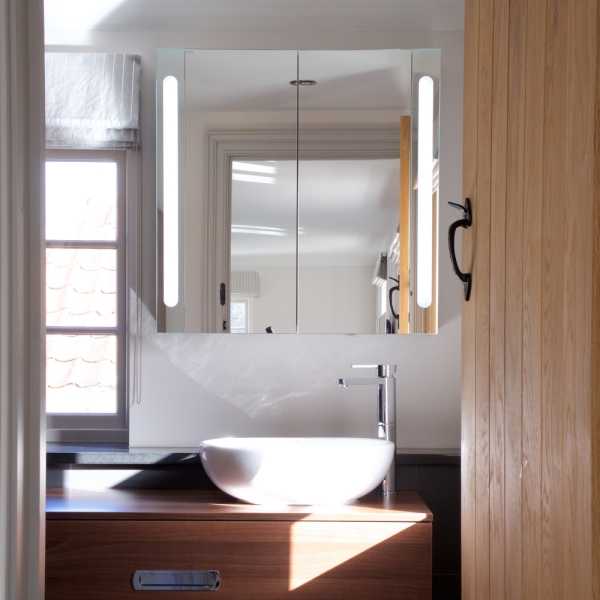 Renovated Cotswold Farmhouse