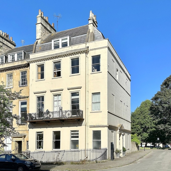 Central Georgian Attic Flat - design, refurbishment and furnishing