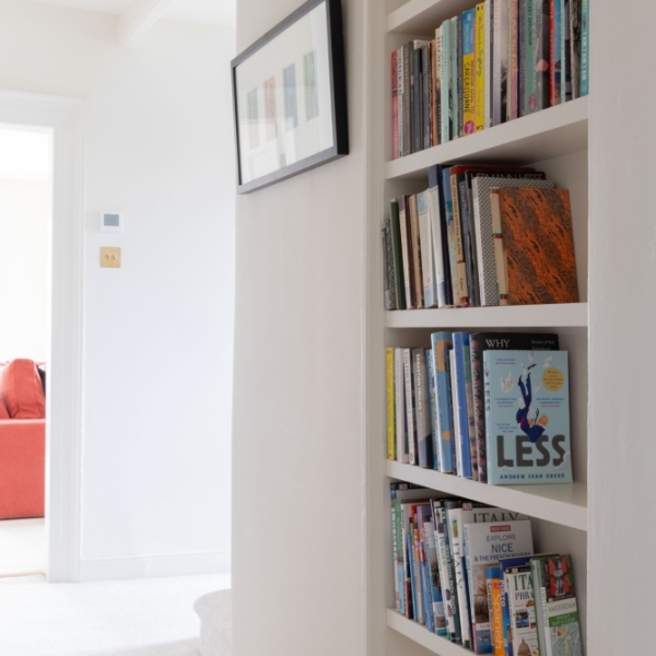 First flooring landing shelving detail