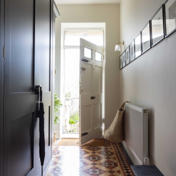 Regency villa on the southern slopes of Bath