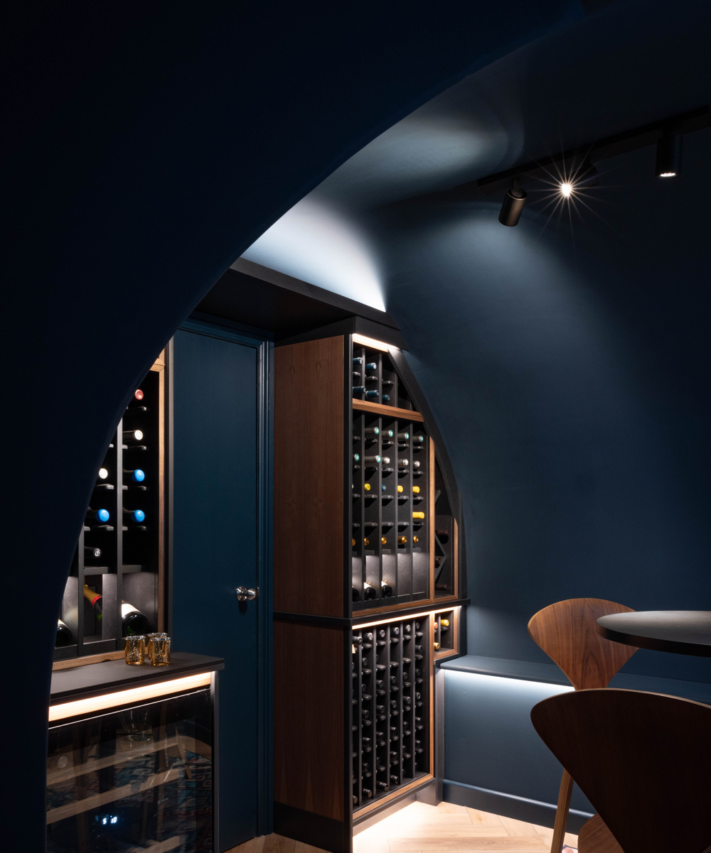 Vaulted wine cellar, Bath